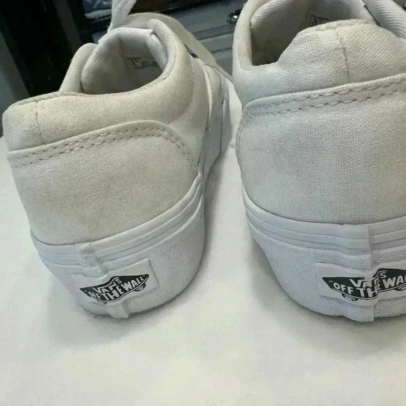 Vans women’s white on white chunky soles size 6 excellent! - Picture 6 of 9